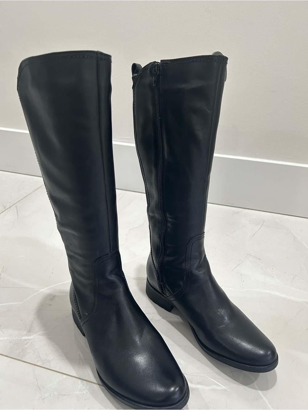 Classic Black Tall  Boots - Sleek Zip Riding Style - Picture 6 of 9